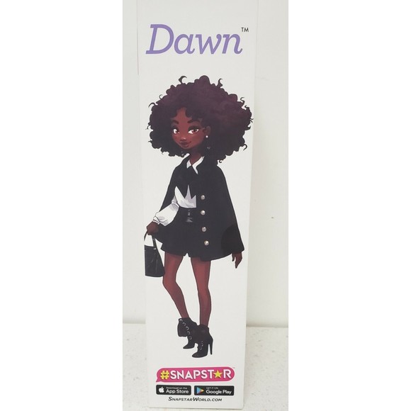 Yulu #Snapstar Dawn Fashion Diva Doll with Green Screen Wall and Stand - Picture 6 of 6